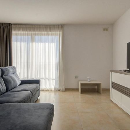 Point G&V Apartment Sea Front Bugibba St. Paul's Bay Esterno foto
