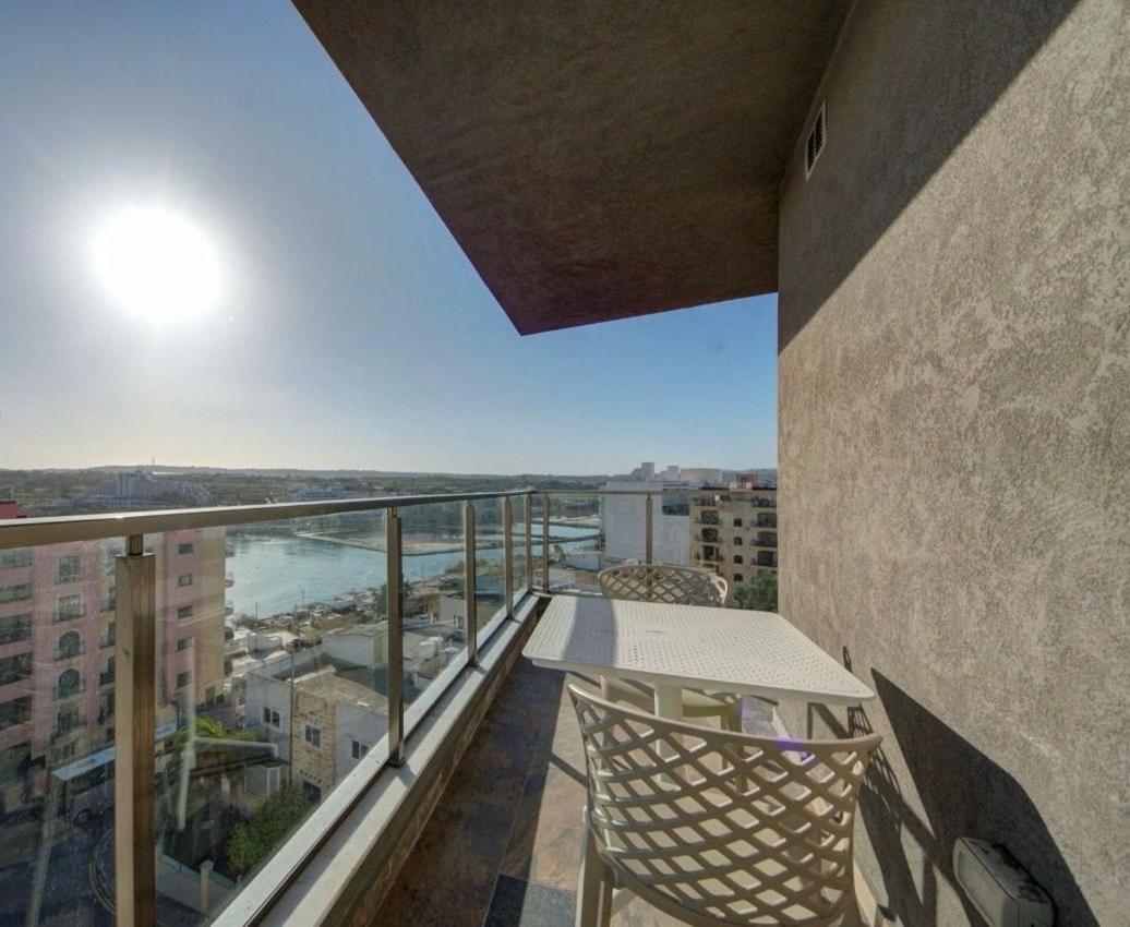 Point G&V Apartment Sea Front Bugibba St. Paul's Bay Esterno foto